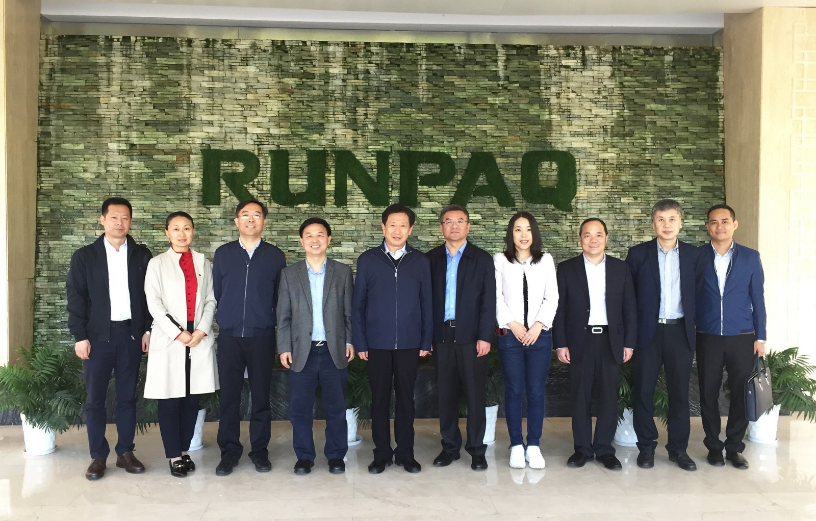 15555705714021316F26.jpg 1.JPG