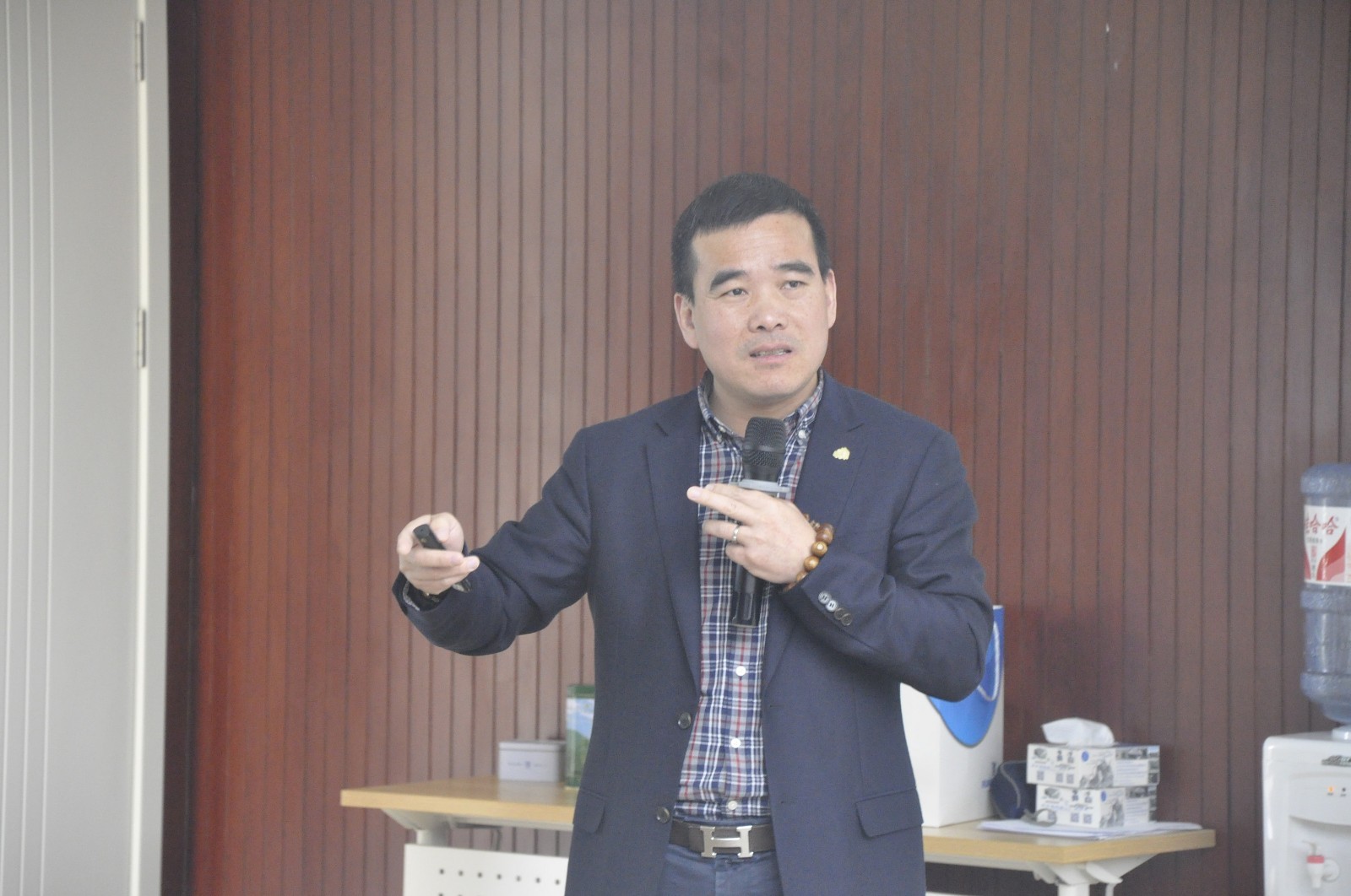 15570356338024131F06.jpg _DSC1133.JPG