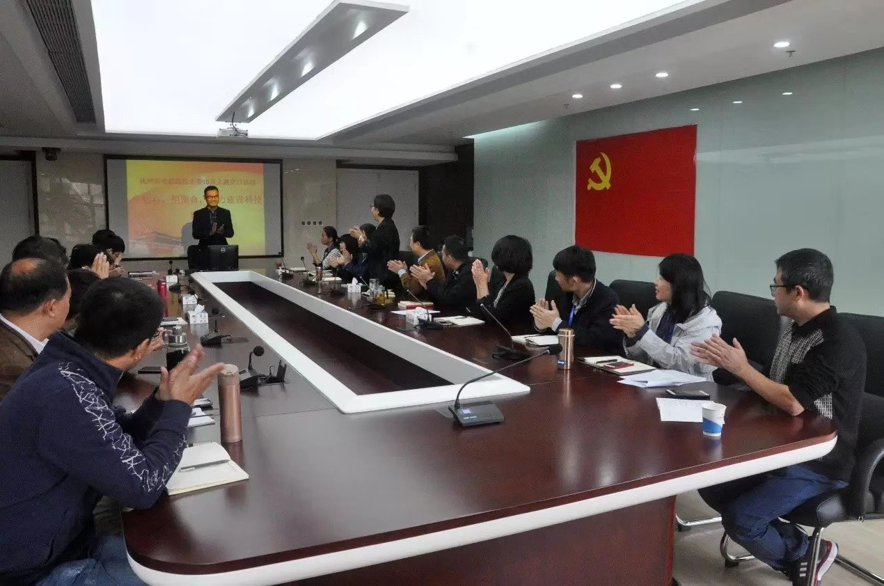 15725762486963406835.jpg d4de1633d12b49e05817e20fcef113c.jpg