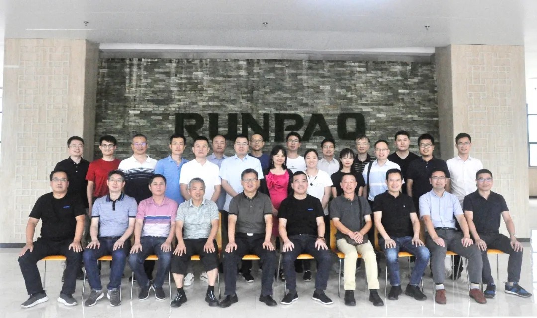 1599200819113918BF97.jpg 640.webp (5).jpg