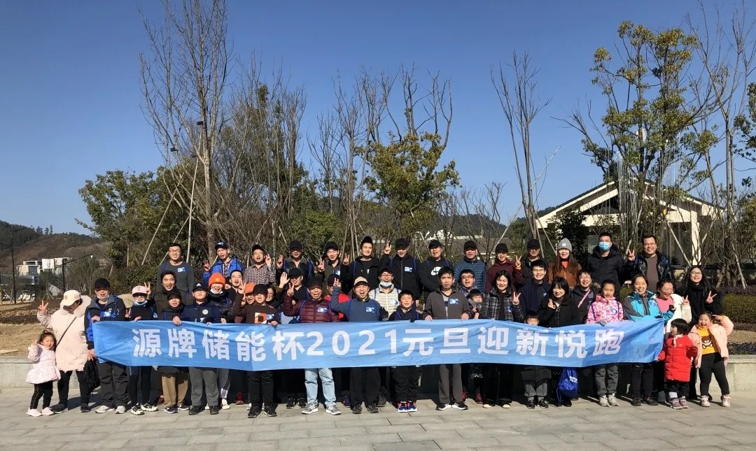 16097474001360751B67.jpg 640.webp (10).jpg