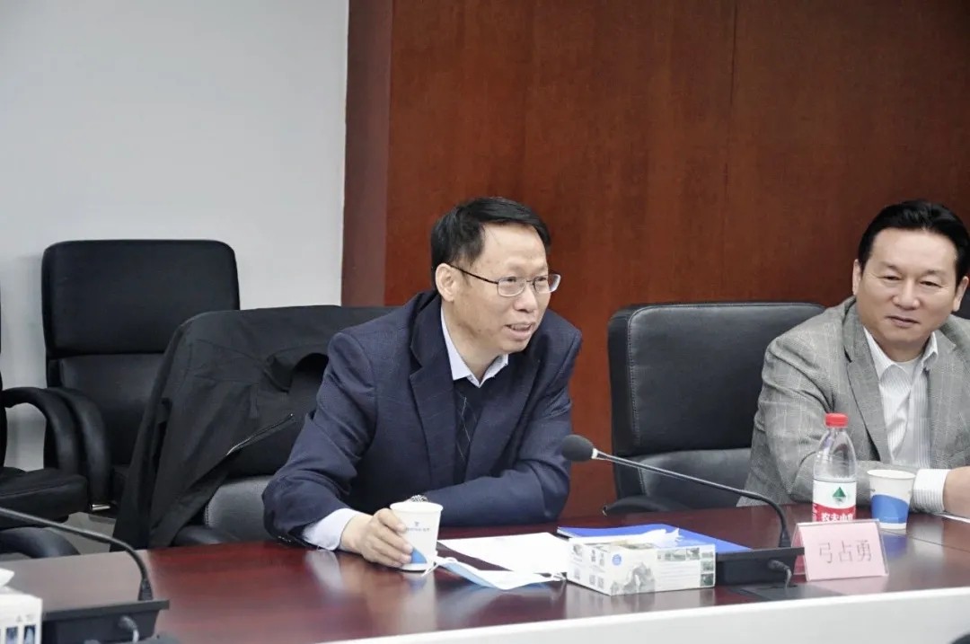 1617002829124564F863.jpg 640.webp (2).jpg