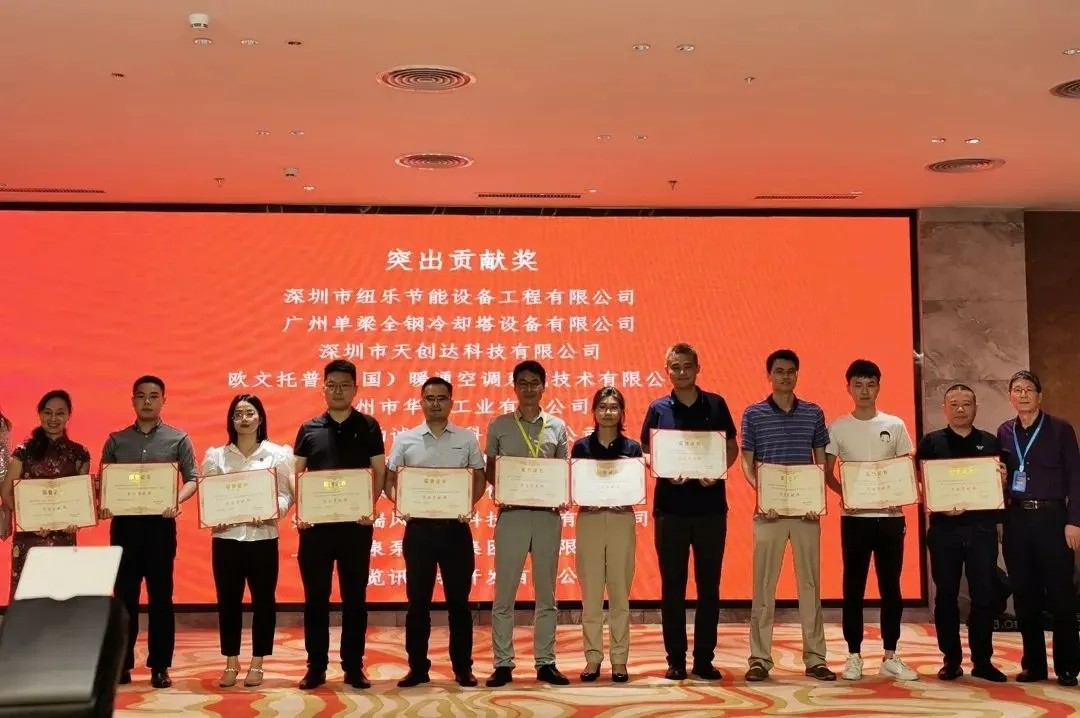 16202901219741969793.jpg 640.webp.jpg