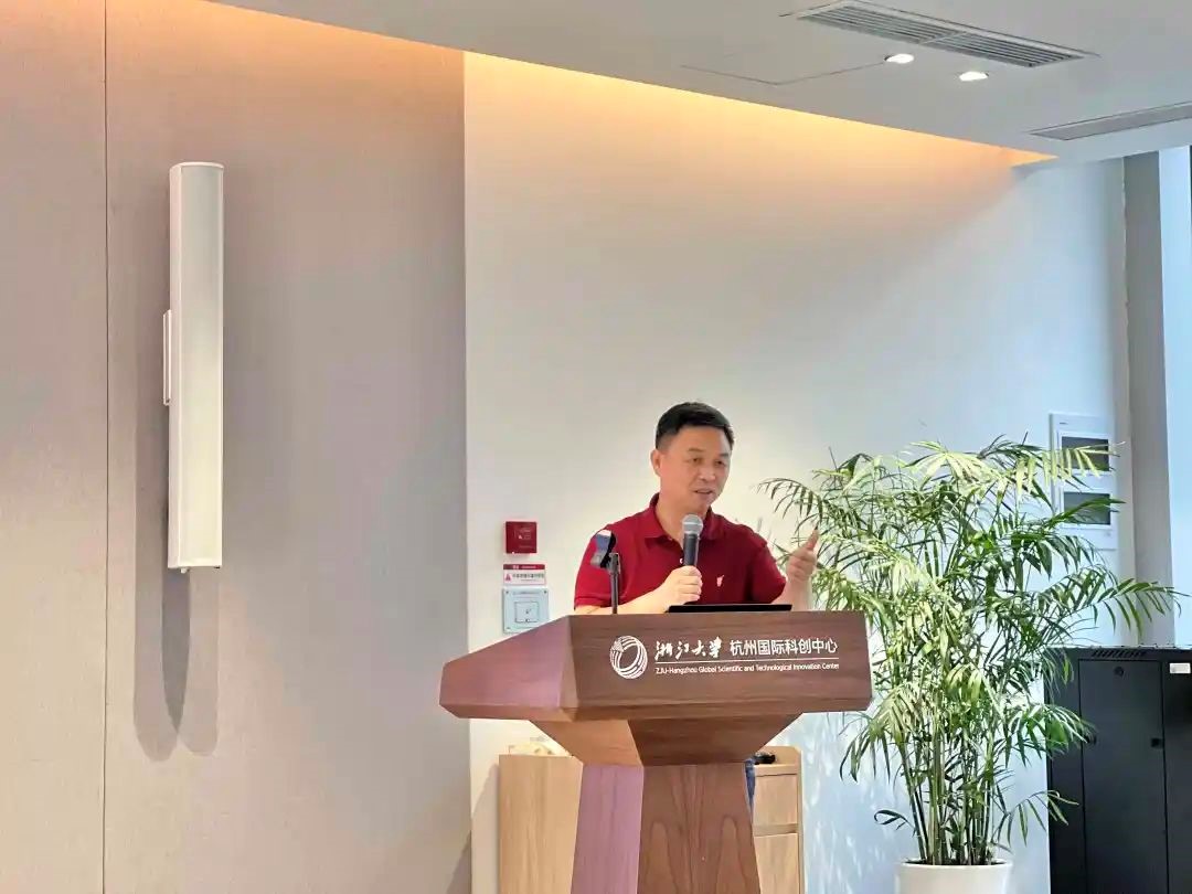 17192165201225809DCA.jpg 3.jpg