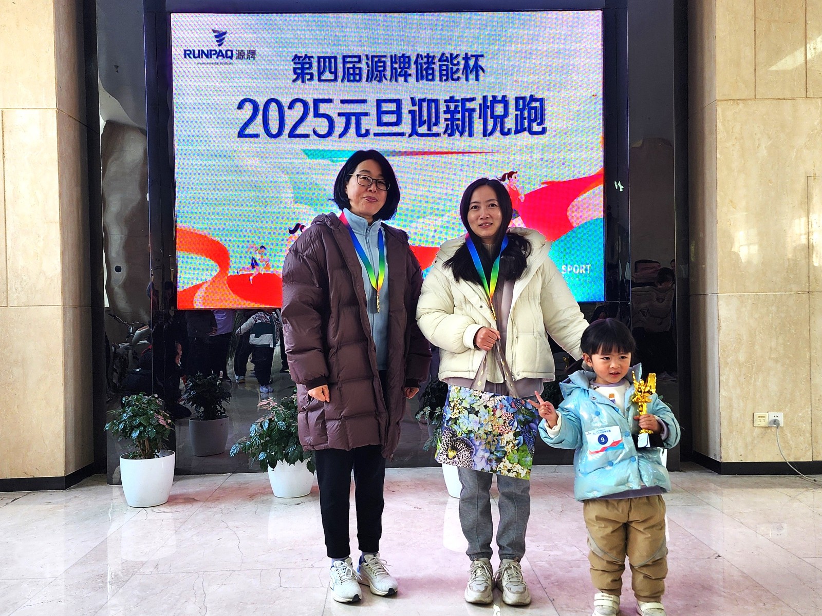 1735807505133807933D.jpg a6fd8fb0abeab514b5678c83a51d8ca4.JPG