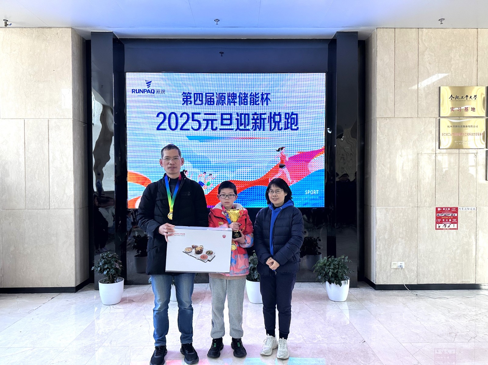 17358075531202435077.jpg IMG_6658.JPG