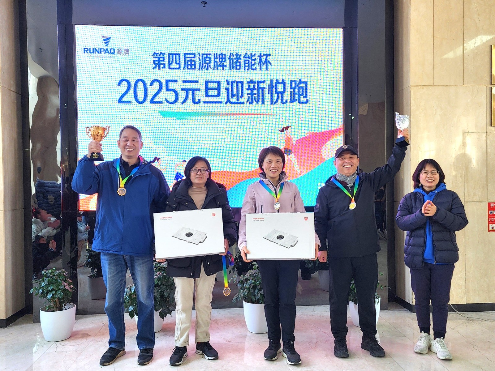 1735807572108999988F.jpg 78695e22179648203c12ac86c1b62d21.JPG